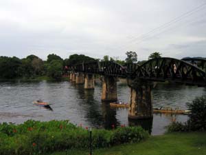 クウェー川鉄橋